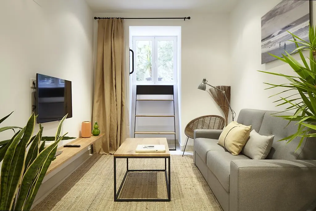 Bois Et Fer Apartment San Sebastian Spain